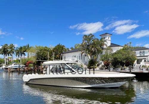 Boston Whaler 380 Realm tekniska specifikationer och recensioner
